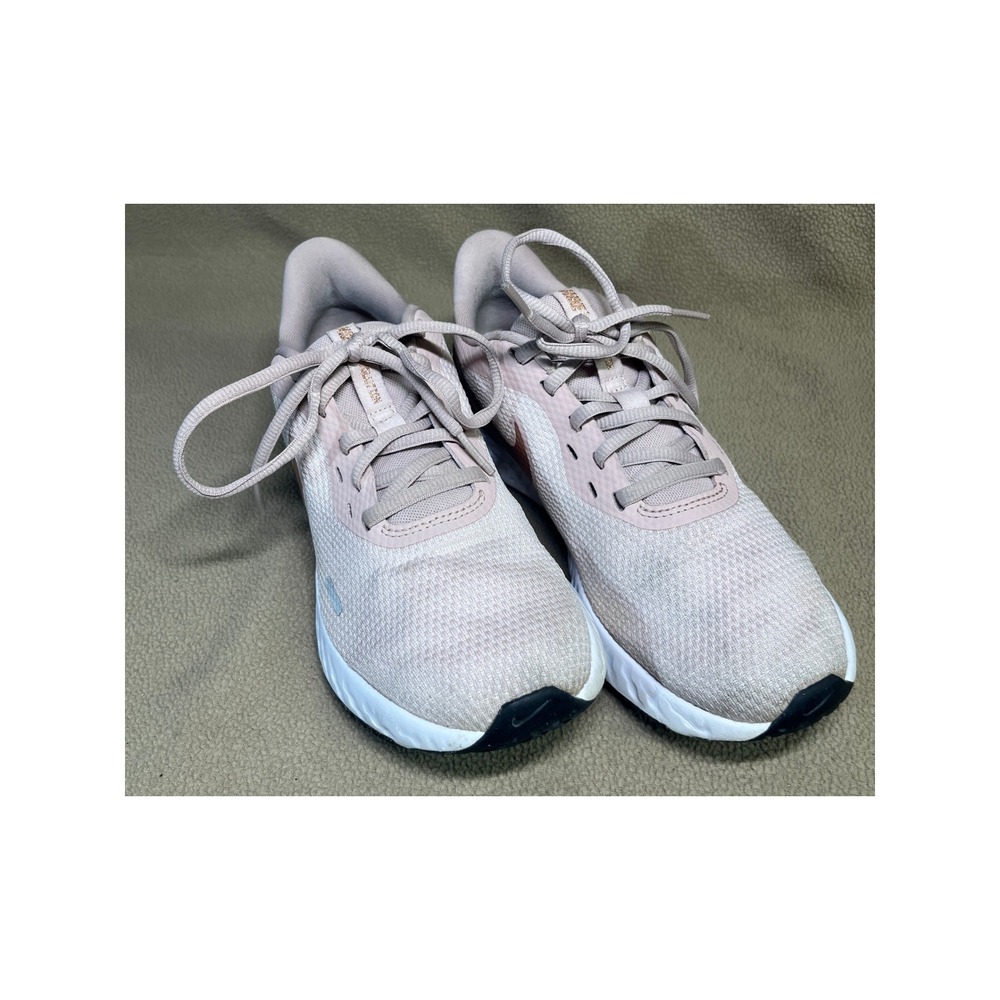 Nike Revolution 5 Womens Running Shoes Pink Rose Gold BQ3207-600 Sneakers